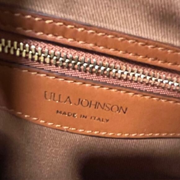 Ulla Johnson Twyla Crescent bag Cigar color - Picture 8 of 13
